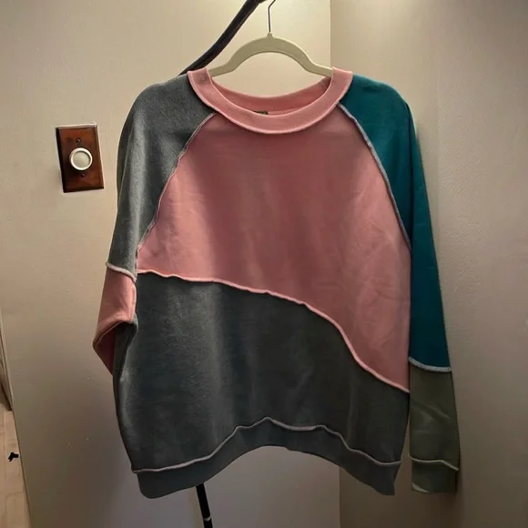Wild Fable color block pullover - Picture 1 of 3